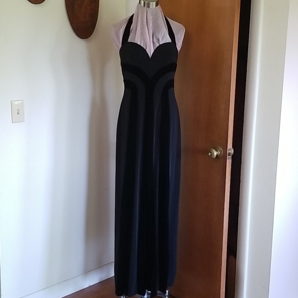 Niteline Della Roufogali movie star gown! - Picture 2 of 10